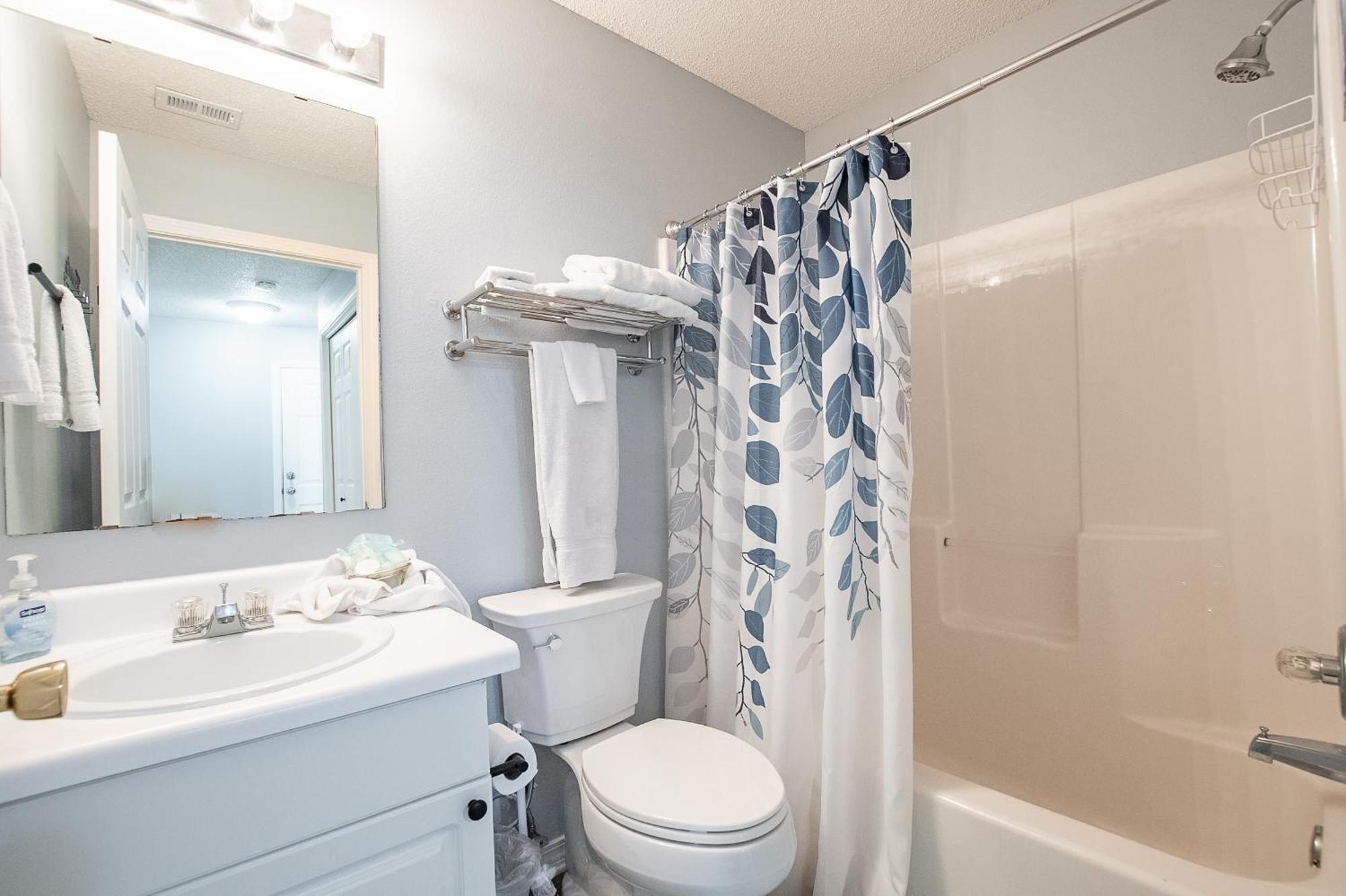 Sea Breeze Retreat Villa Navarre Luaran gambar